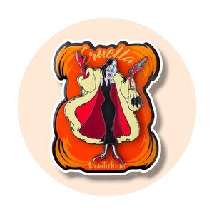 101 Dalmatians Disney Pin: Cruella de Vil Devilishous